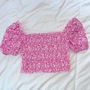 Puffy short sleeve shirt